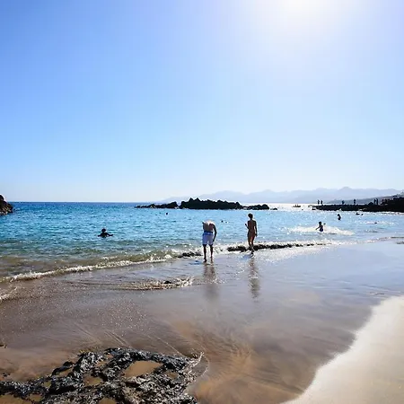 Red Volcano- Pool, Gym And Activities In Sport Center Fariones Included Semesterbostad Puerto del Carmen (Lanzarote)