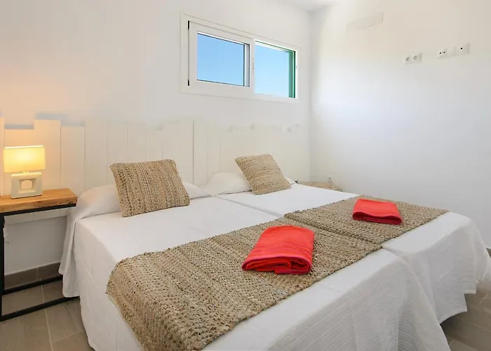 Holiday home Red Volcano - Pool And Gym In Sport Center Fariones Included By Lanzarote Puerto del Carmen (Lanzarote)