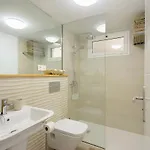 Red Volcano - Pool And Gym In Sport Center Fariones Included By Lanzarote * Puerto del Carmen (Lanzarote)